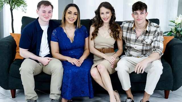 Сводные сестры обменялись парнями и устроили отличный групповой секс...